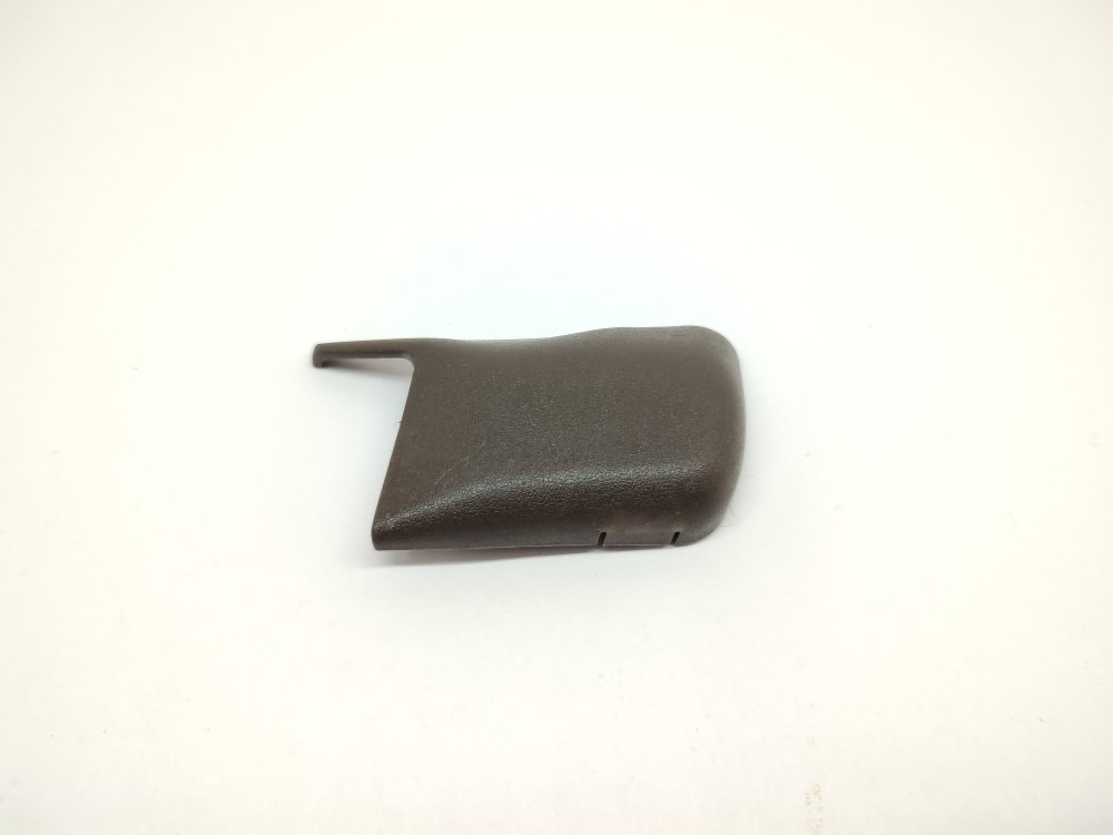 Запчасть заглушка полозьев сиденья левая Toyota mark2 1994 GX90 1G-FE 72128-22060 контрактная Заглушка полозьев сиденья левая Toyota mark2 1994 GX90 1G-FE 72128-22060 контрактная