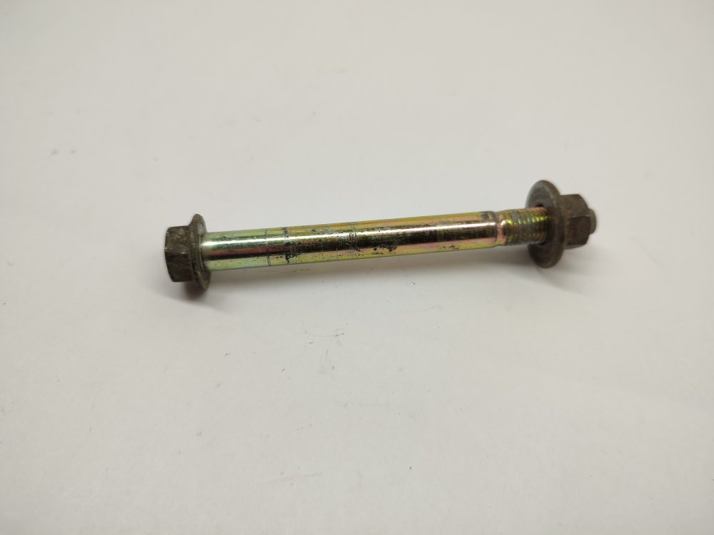 Болт крепления генератора Mark 2 1996 GX90 1G-FE