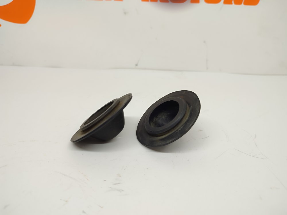 Заглушка опоры амортизатора mark 2 1996 jzx90 1JZ-GE