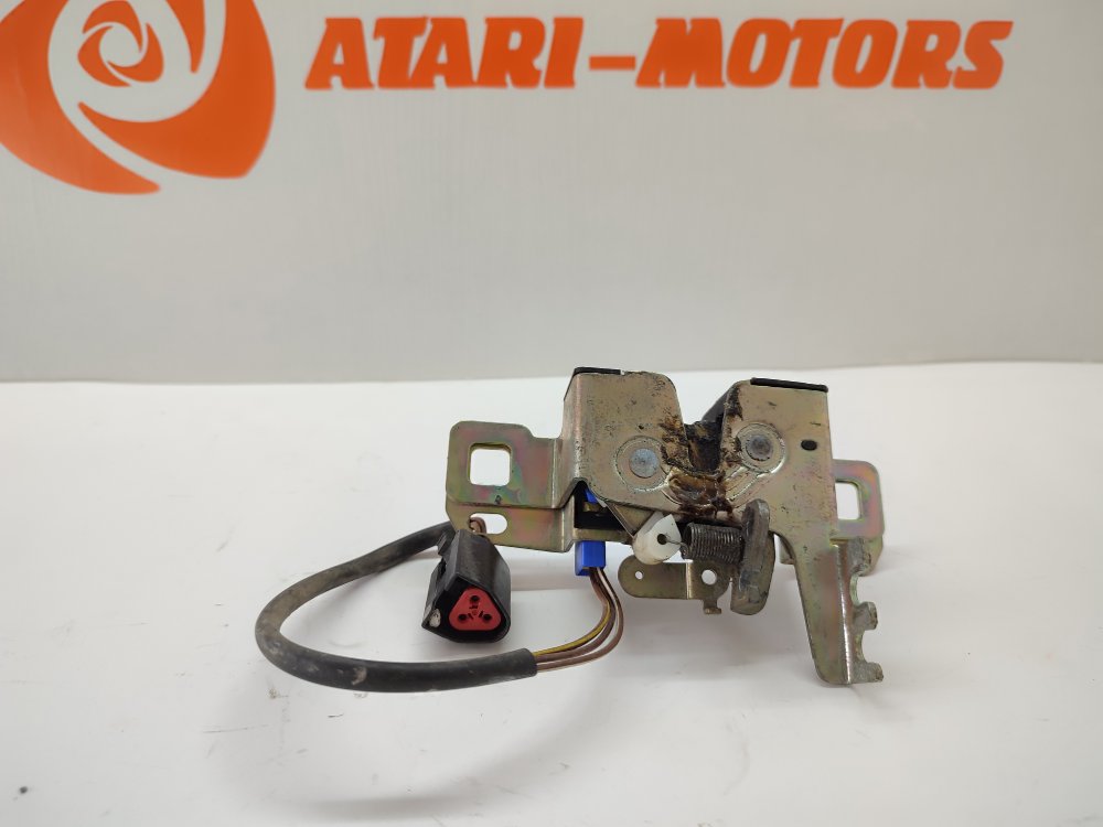 Запчасть замок багажника FORD MONDEO 1998 1.6L Zetec-E EFI (90PS) 96BG F43200-AA контрактная Замок багажника FORD MONDEO 1998 1.6L Zetec-E EFI (90PS) 96BG F43200-AA контрактная