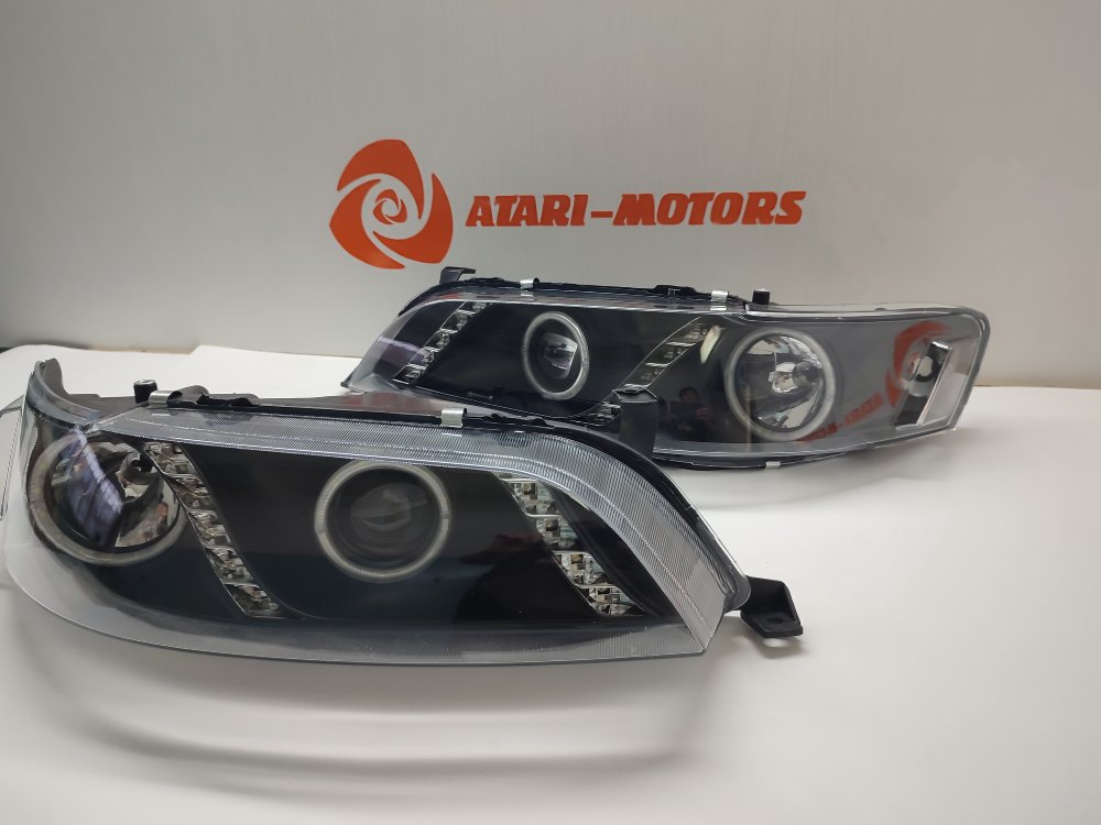 Фара хрусталь передняя Toyota марк 2 JZX90 1JZGE