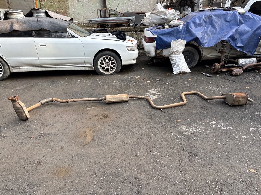 Глушитель в сборе FORD MONDEO 1998 1.6L Zetec-E EFI (90PS) D3C5A1098 контрактная