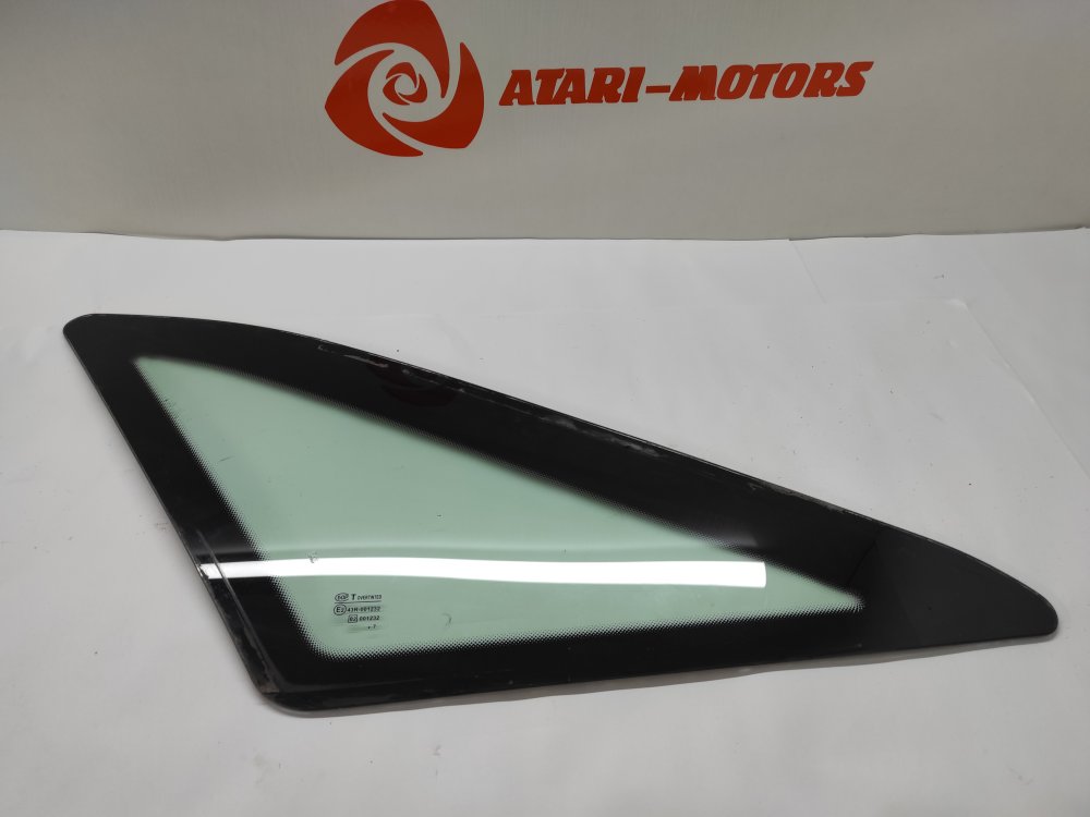 Форточка кузова задняя левая