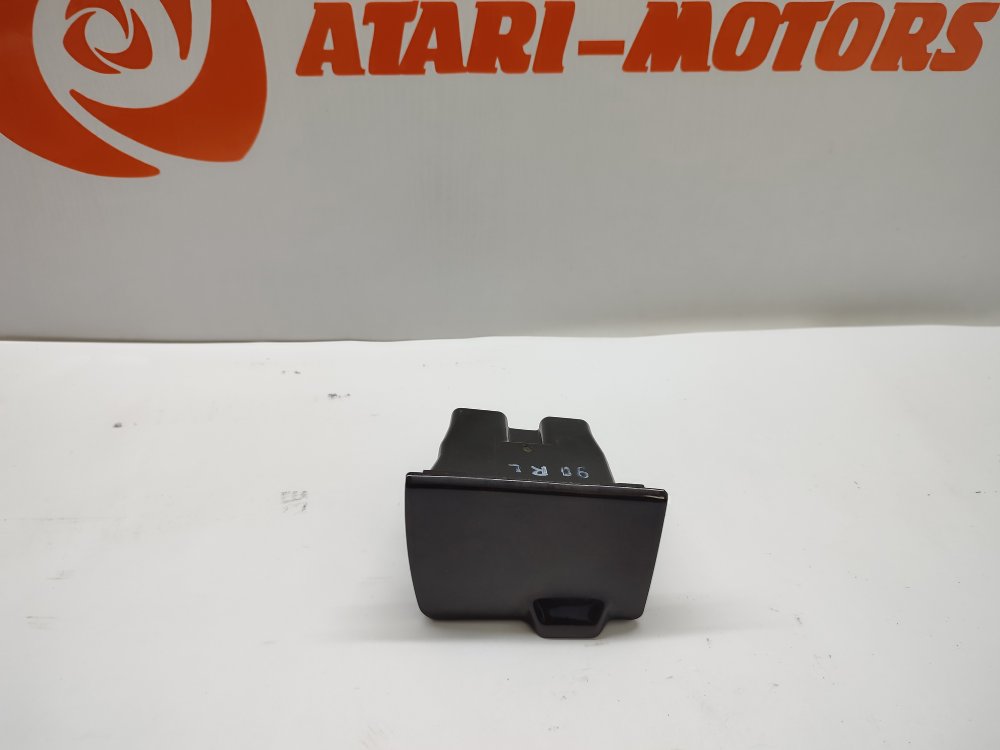 Пепельница задняя левая Mark 2 1995 jzx90 1jz-gte