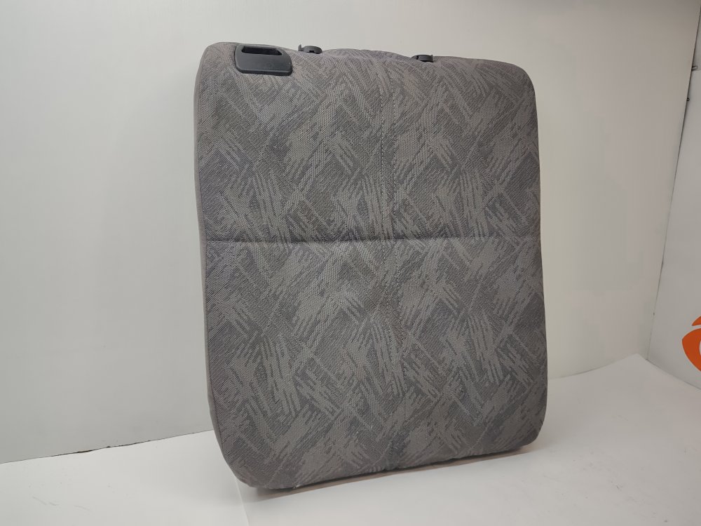 Сиденье заднее правое FORD MONDEO 1998 1.6L Zetec-E EFI (90PS) 1022683 контрактная