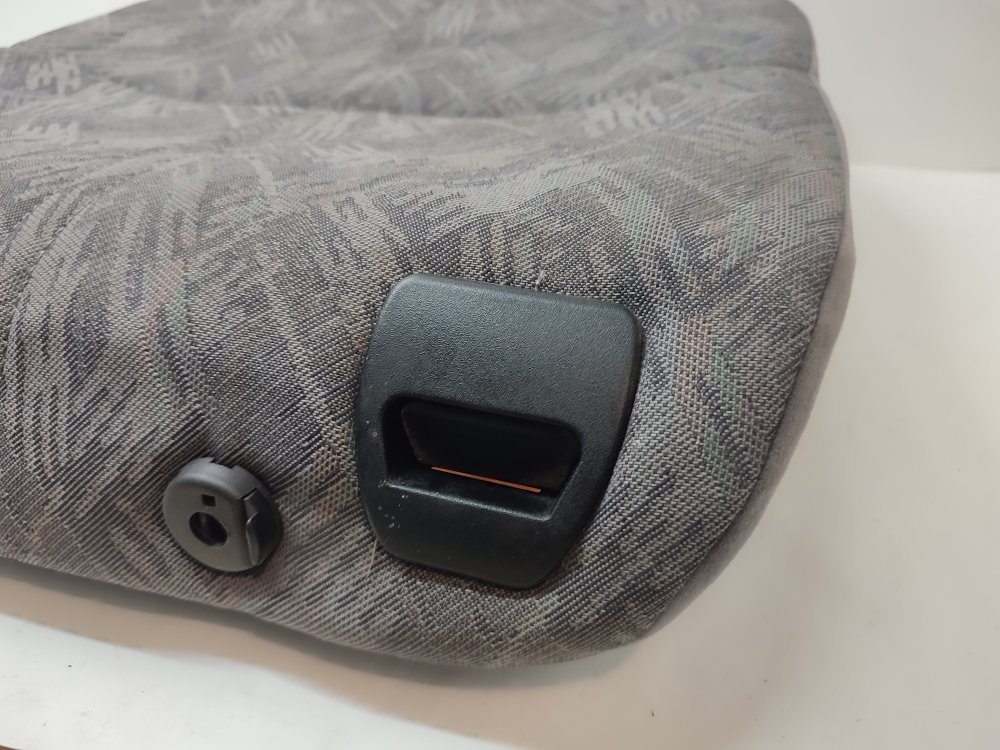 Сиденье заднее правое MONDEO 1998 1.6L Zetec-E EFI (90PS)