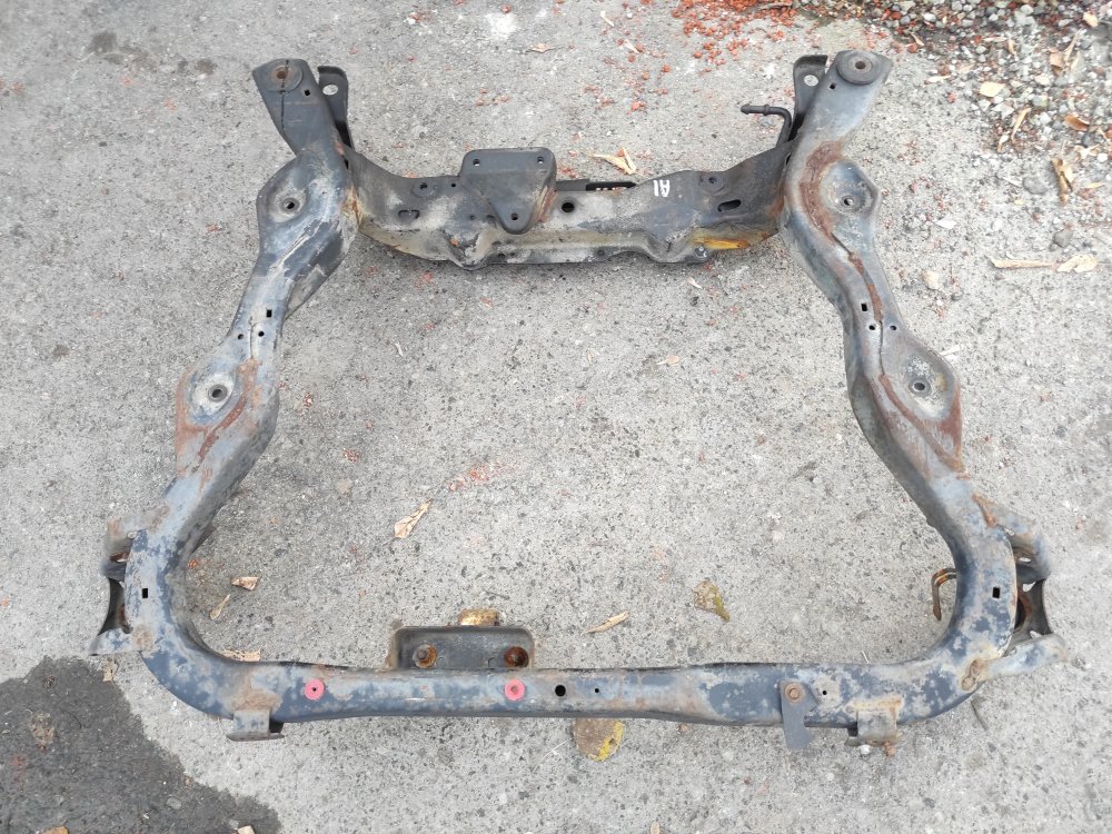 Подрамник подвески передний MONDEO 1998 1.6L Zetec-E EFI (90PS)