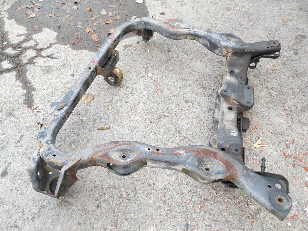 Подрамник подвески передний MONDEO 1998 1.6L Zetec-E EFI (90PS)