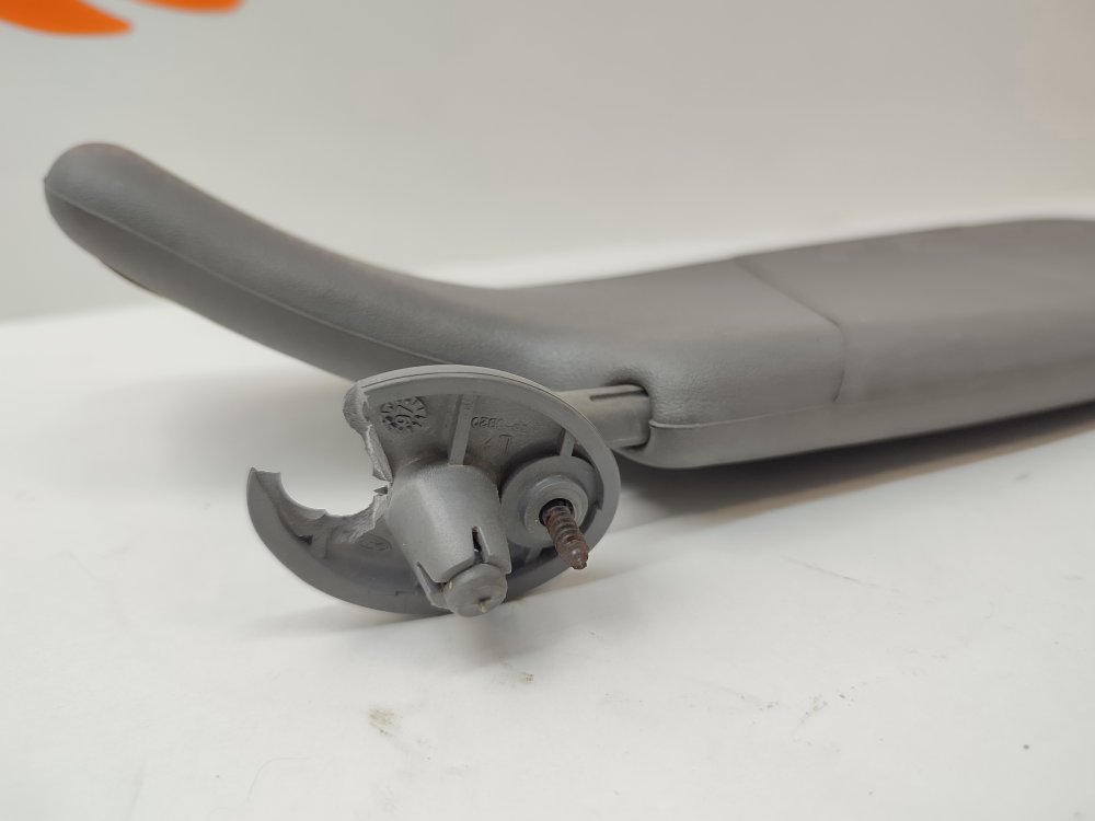 Козырек солнцезащитный передний левый MONDEO 1998 1.6L Zetec-E EFI (90PS)