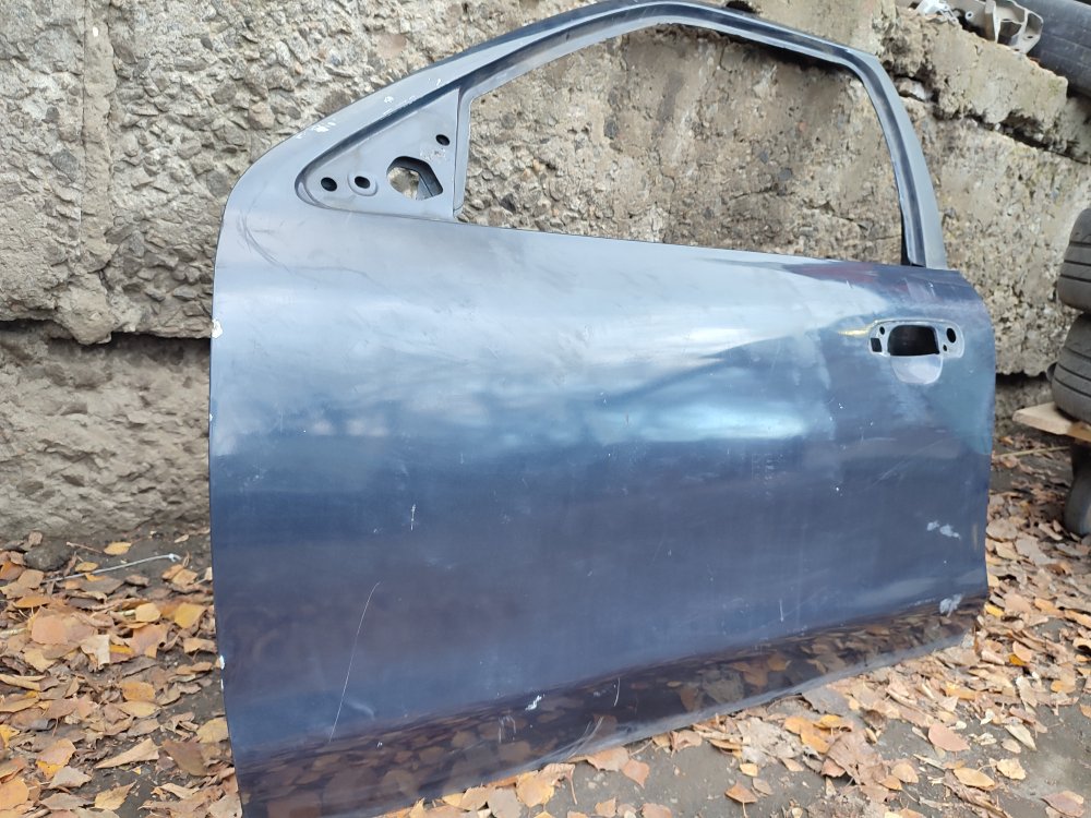 Дверь боковая передняя левая MONDEO 1998 1.6L Zetec-E EFI (90PS) Дверь боковая передняя левая MONDEO 1998 1.6L Zetec-E EFI (90PS)