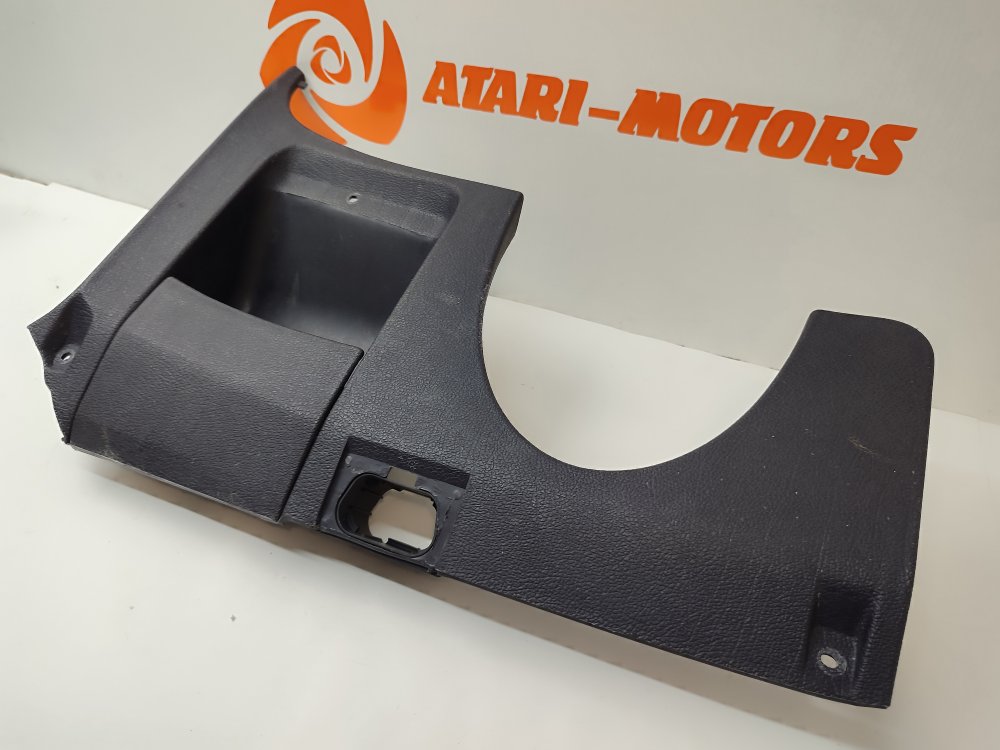 Накладка на торпедо FORD MONDEO 1.6L Zetec-E EFI (90PS) Накладка на торпедо FORD MONDEO 1.6L Zetec-E EFI (90PS)