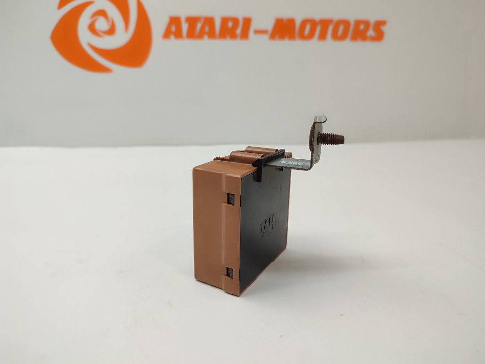 Блок неисправности ламп TOYOTA ARISTO JZS160 2JZGE