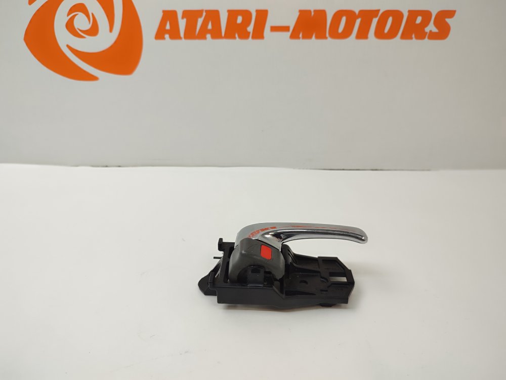 Ручка двери внутренняя задняя правая toyota cresta 1997 jzx100 69205-22080-E0 контрактная