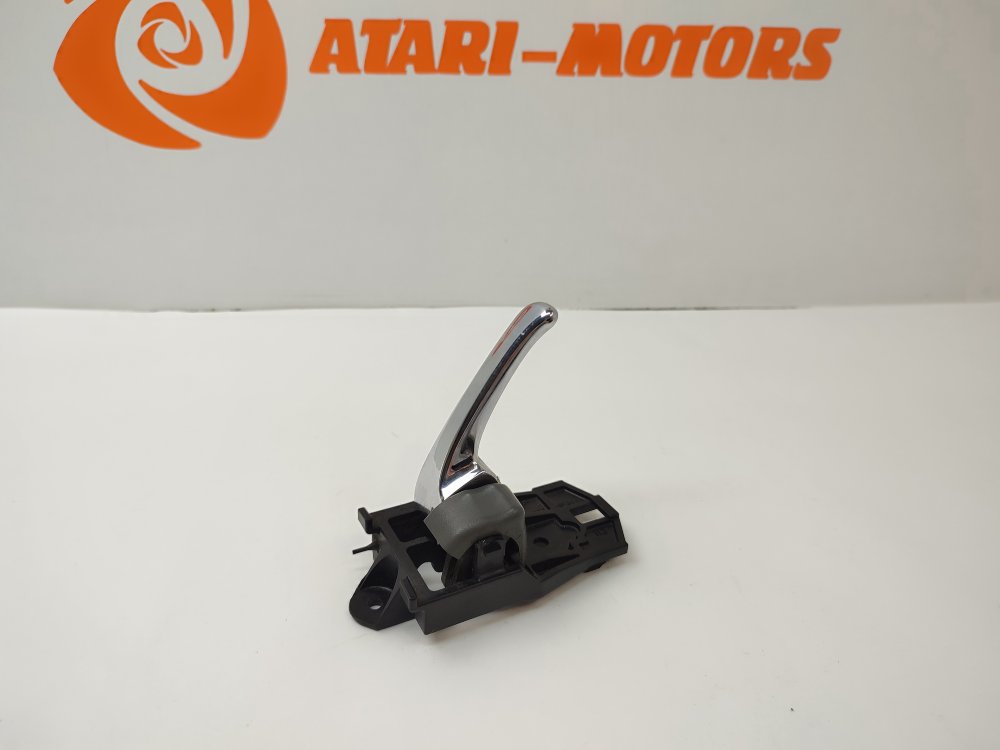 Ручка двери внутренняя задняя правая cresta 1997 jzx100