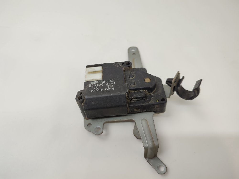 Сервопривод заслонок печки передний CHASER 1995 GX90 1GFE