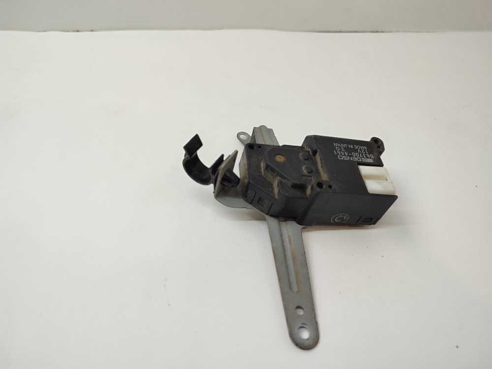 Сервопривод заслонок печки передний CHASER 1995 GX90 1GFE