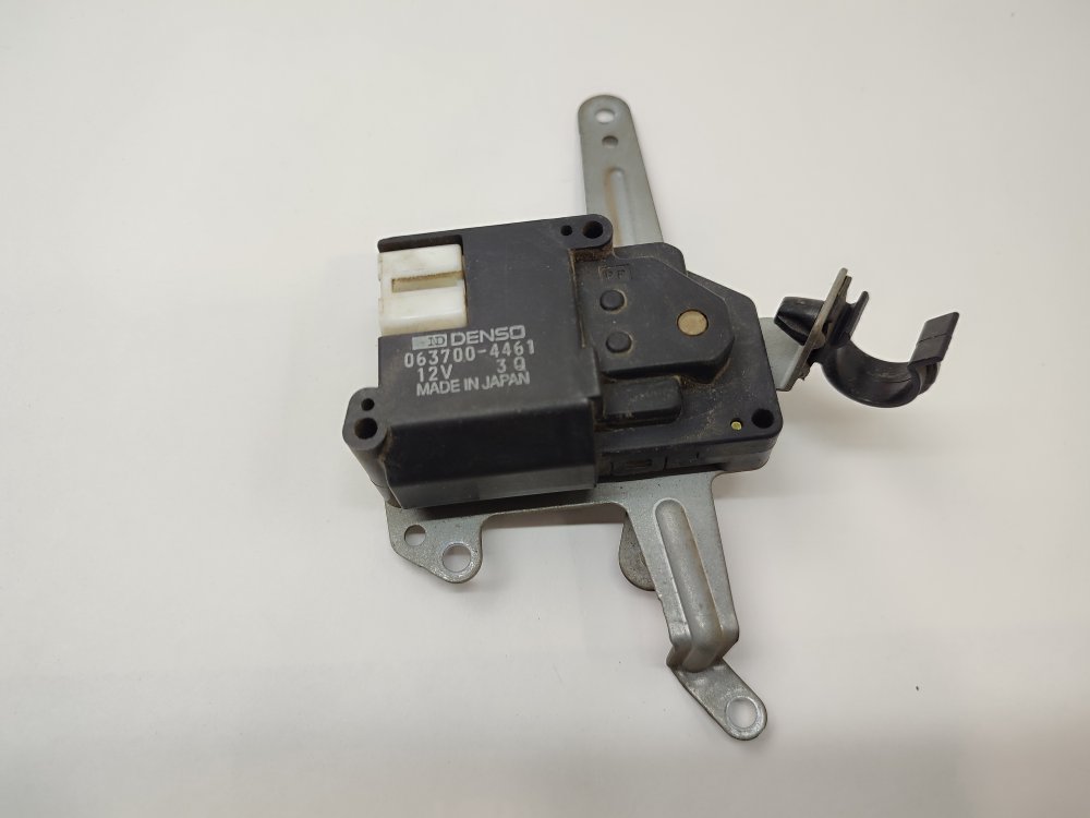 Сервопривод заслонок печки передний CHASER 1995 GX90 1GFE