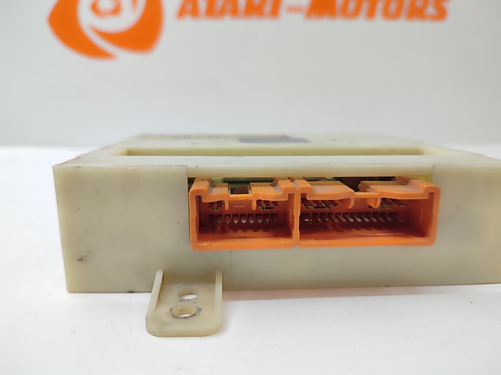 Блок управления климат-контролем CHASER 1995 GX90 1GFE Блок управления климат-контролем CHASER 1995 GX90 1GFE