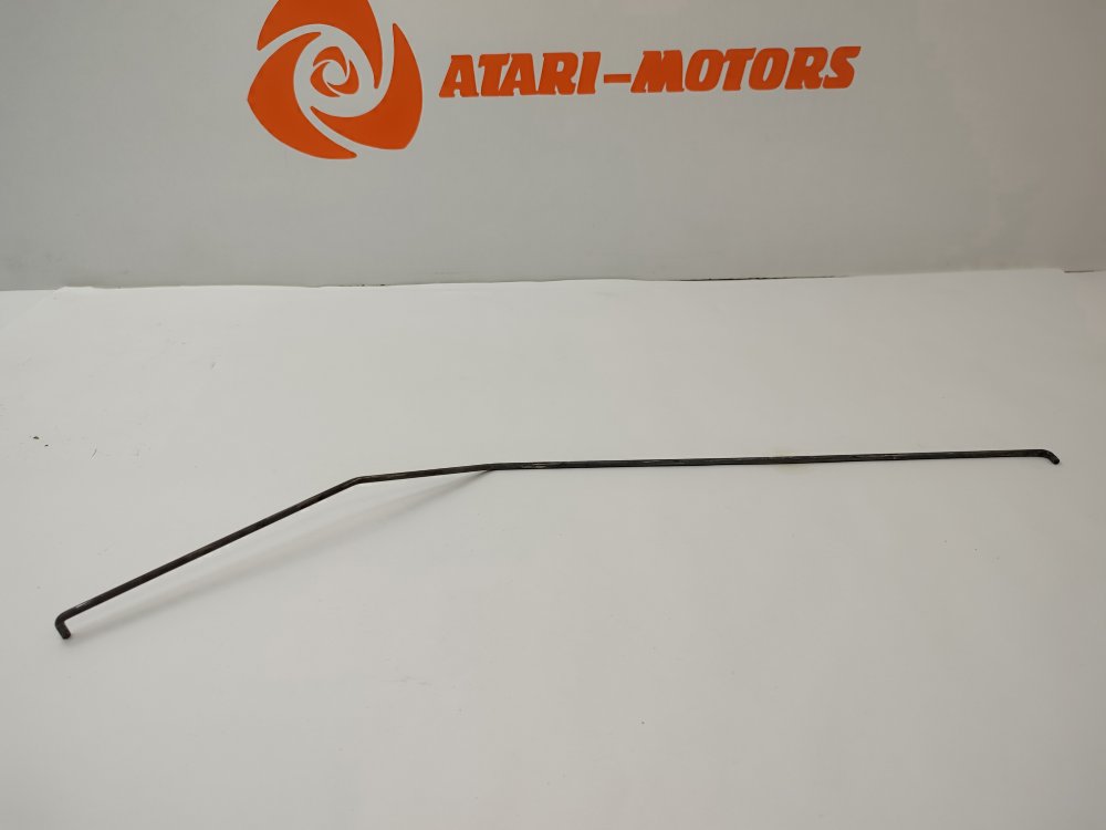 Тяга замка двери передняя правая toyota cresta JZX100 1JZGE