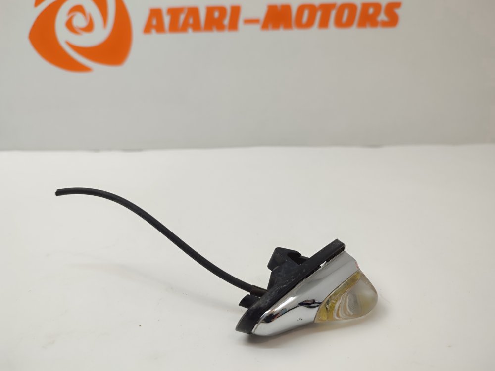 Габарит на крыло передний левый mark2 1996 GX90 1GFE