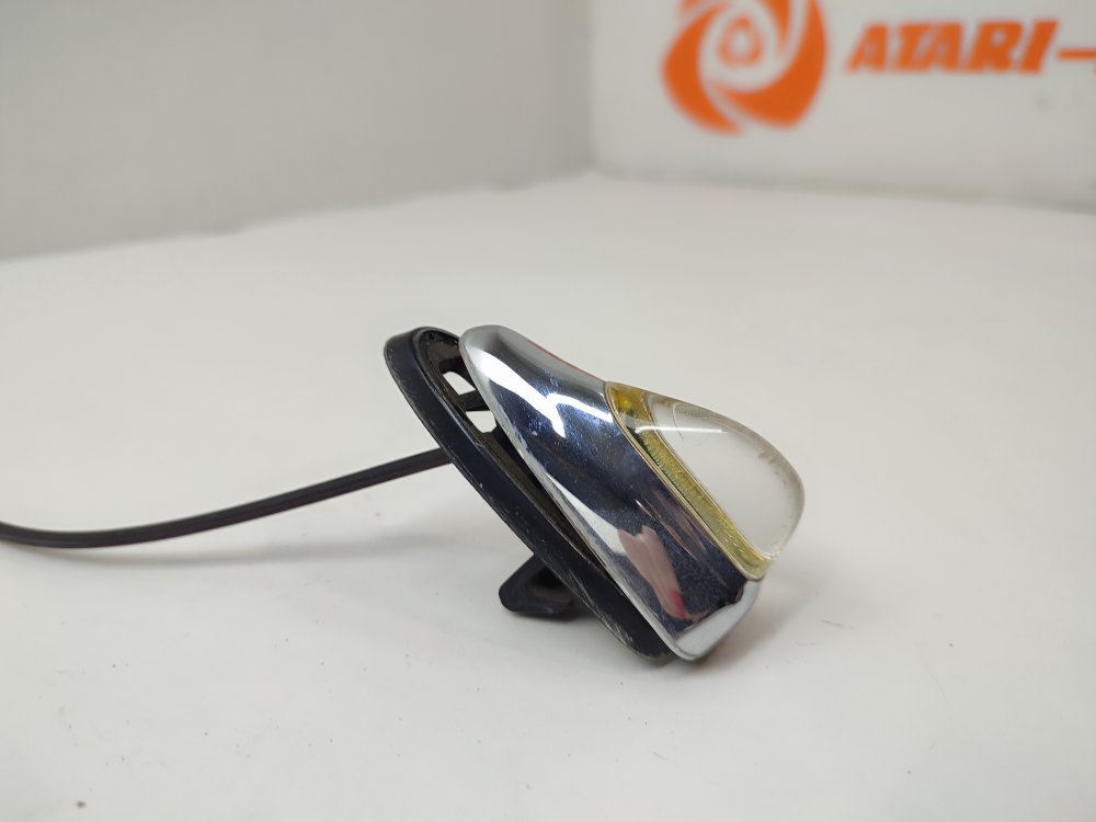 Габарит на крыло передний левый mark2 1996 GX90 1GFE