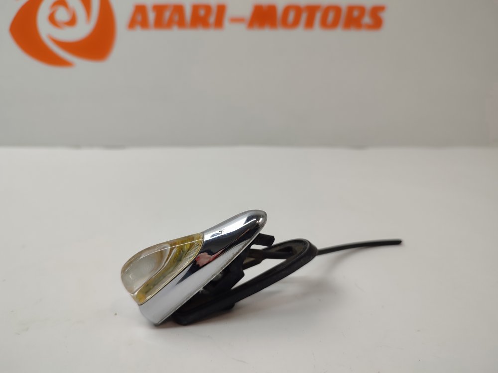 Габарит на крыло передний левый mark2 1996 GX90 1GFE