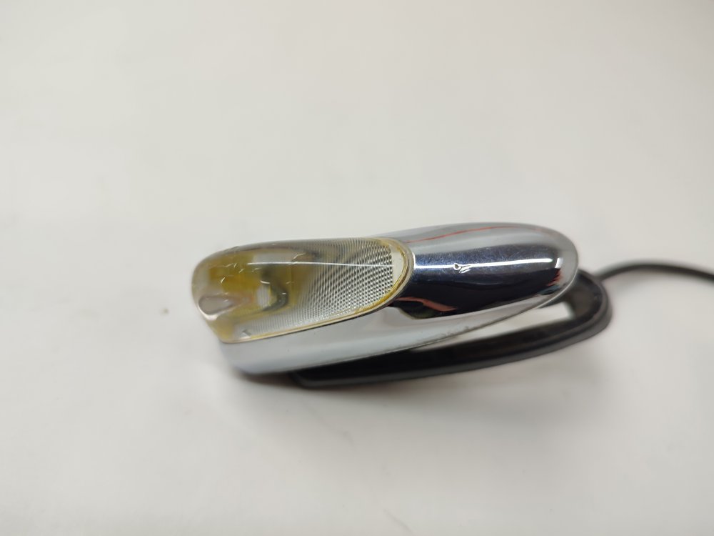 Габарит на крыло передний левый mark2 1996 GX90 1GFE