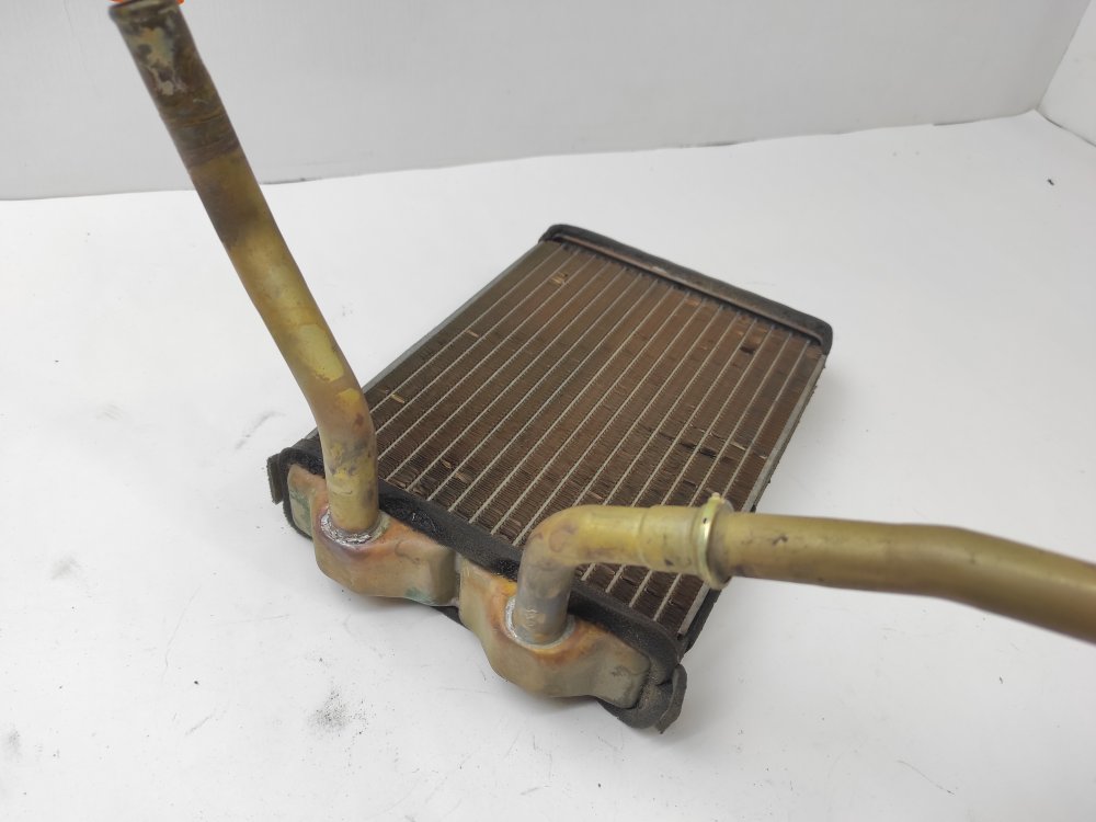 Радиатор печки передний MARK2 1996 GX90 1GFE