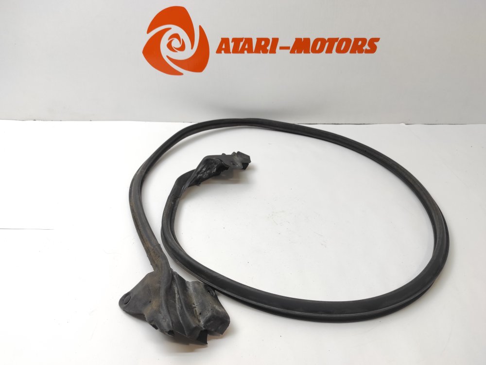 Запчасть уплотнительная резинка боковой двери задняя левая toyota mark2 1996 JZX90 1JZGE 67872-22250 контрактная Уплотнительная резинка боковой двери задняя левая toyota mark2 1996 JZX90 1JZGE 67872-22250 контрактная