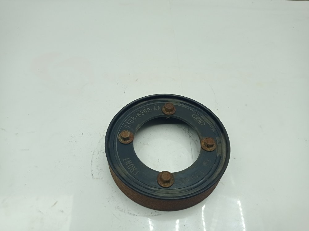 Шкив помпы MONDEO 1998 1.6L Zetec-E EFI (90PS)