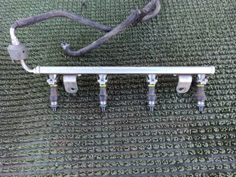 Форсунка топливная X-TRAIL 2011 T31 MR20DE