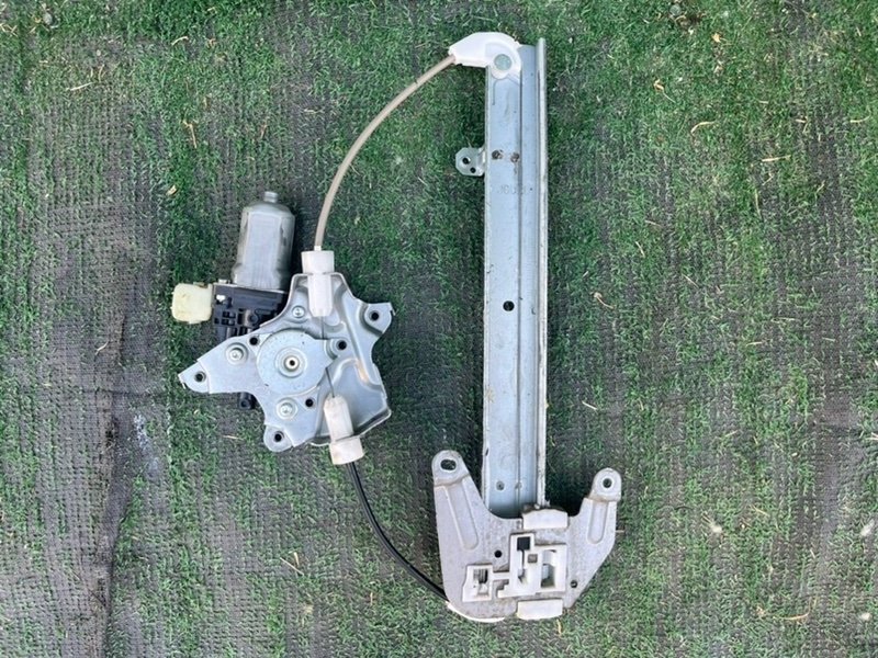 Стеклоподъемник задний левый X-TRAIL 2011 T31 MR20DE