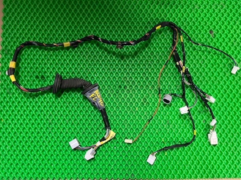 Проводка двери передняя левая TOYOTA CAMRY 2007 ACV40 2AZ-FE 82152-33B00 контрактная