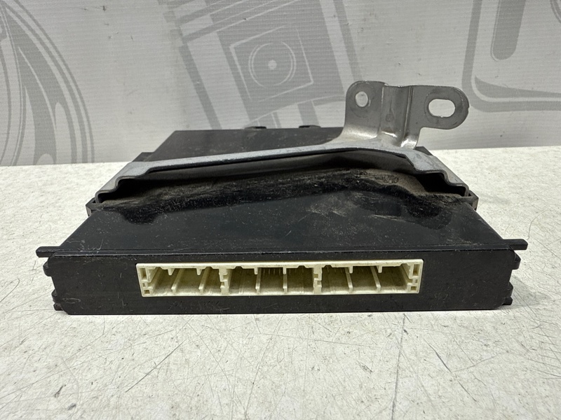 Блок управления Lexus UX200 MZAA10