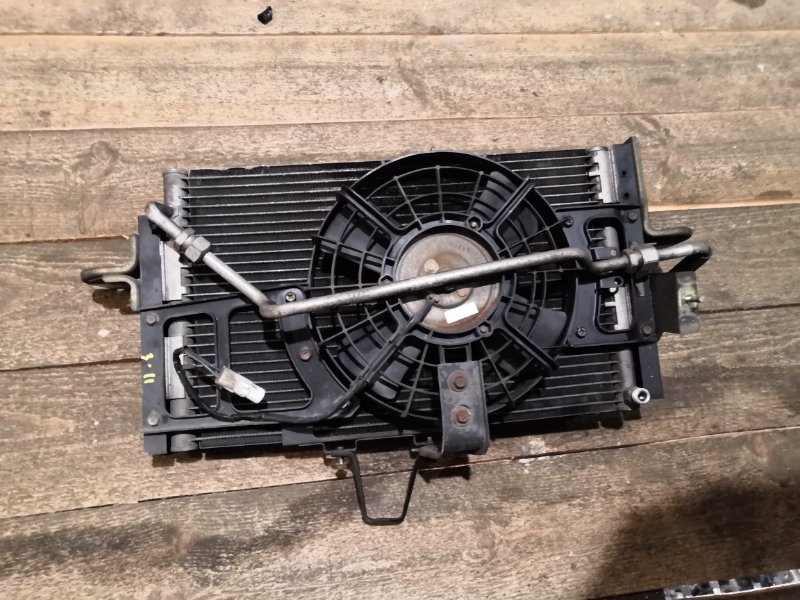 Радиатор кондиционера Nissan Vanette SS28MN R2