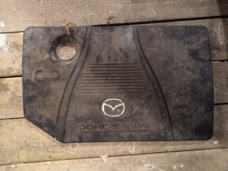 Крышка на двигатель декоративная Mazda