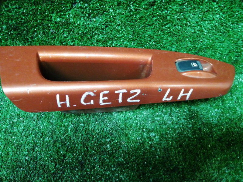Кнопка стеклоподъемника Hyundai Getz G4EE 2007 задняя левая
