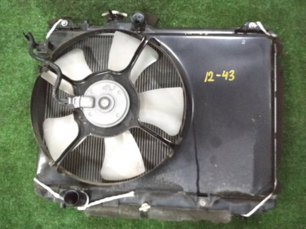 Радиатор двигателя Suzuki Swift ZC11S M13A