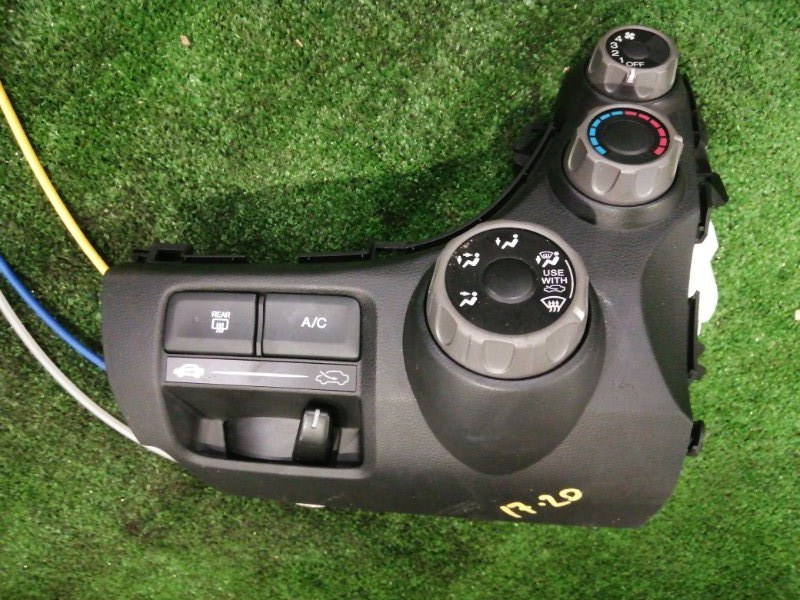 Блок управления климат-контролем Honda Fit GE6 L13A