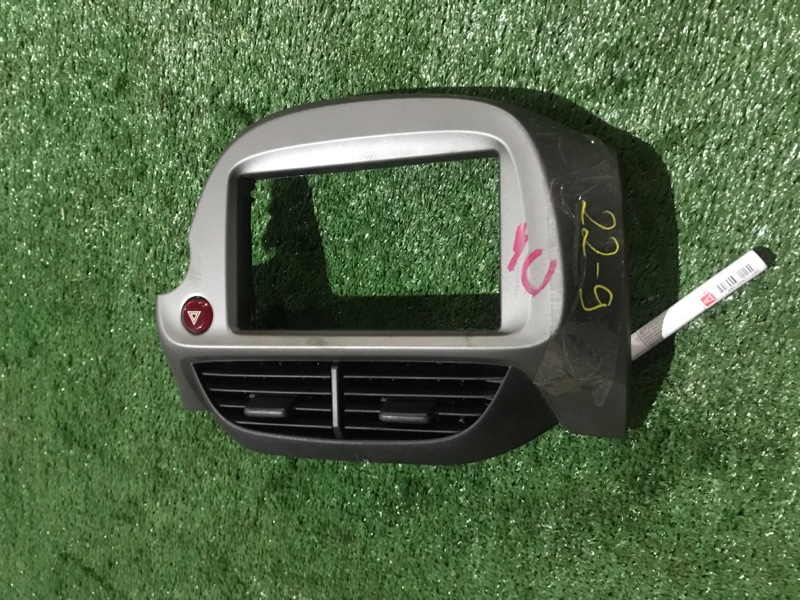Консоль Honda Fit GE6 L13A Консоль Honda Fit GE6 L13A