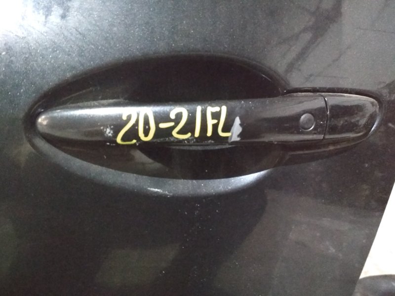 Ручка наружная Mazda Axela BLEFP LF передняя левая