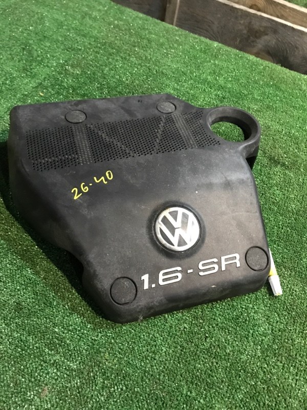 Крышка на двигатель декоративная Volkswagen Golf AEH 2001