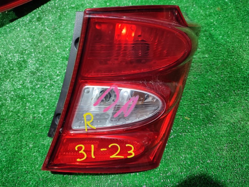 Фонарь стоп-сигнала Honda Freed GB3 L15A правый