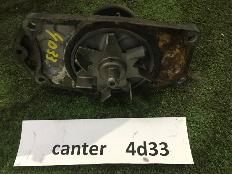 Помпа Mitsubishi Canter 4D33 Помпа Mitsubishi Canter 4D33
