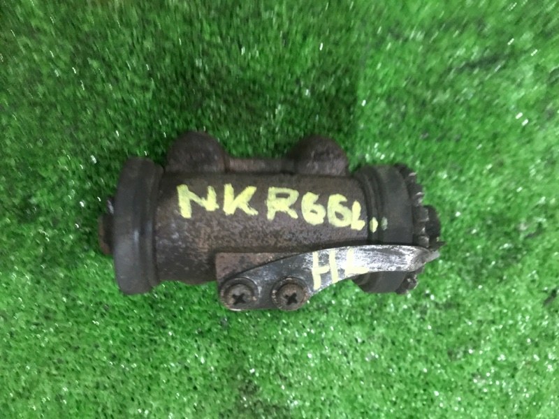 Рабочий тормозной цилиндр Isuzu Elf NKR66L