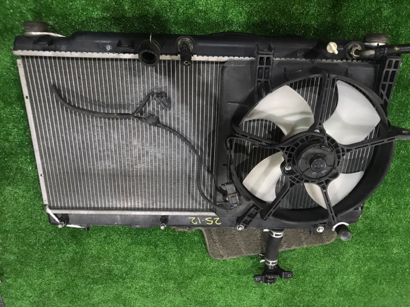 Радиатор двигателя Honda Mobilio GB1 L15A