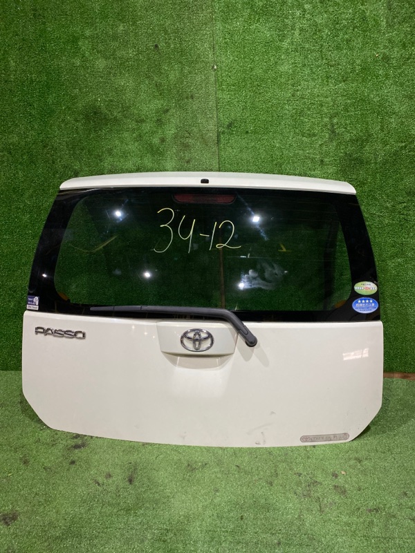 Дверь задняя багажника Toyota Passo KGC10 1KR-FE