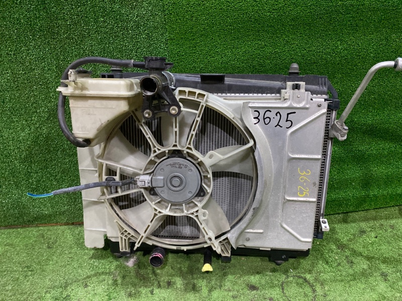 Радиатор двигателя Toyota Ractis SCP100 2SZ-FE 2009