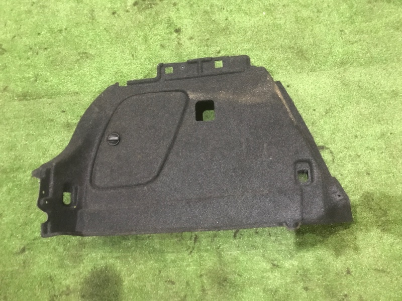 Обшивка багажника Mazda Axela BLEFW LF задняя левая