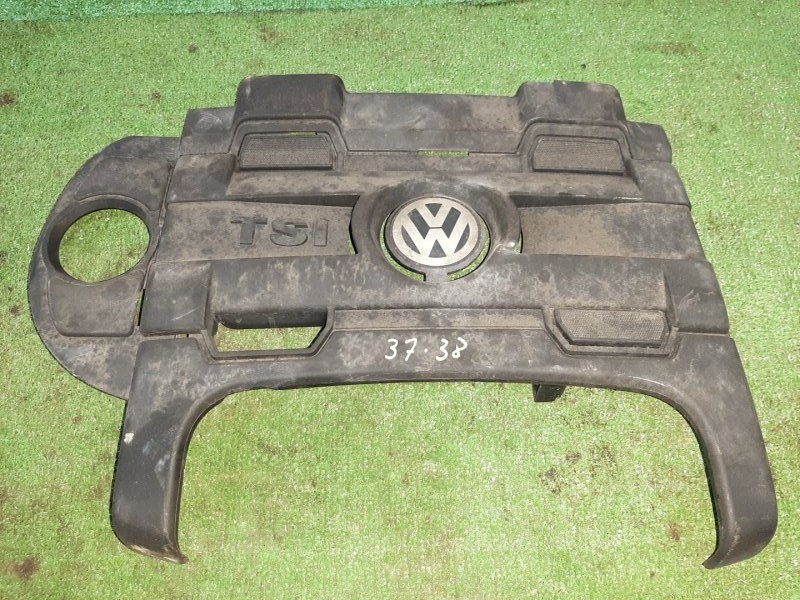 Крышка на двигатель декоративная Volkswagen Touran CAV 2012